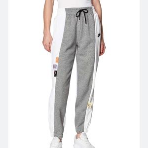 Nike Sportswear Icon Clash Heather Grey Sweatpants Women's Medium